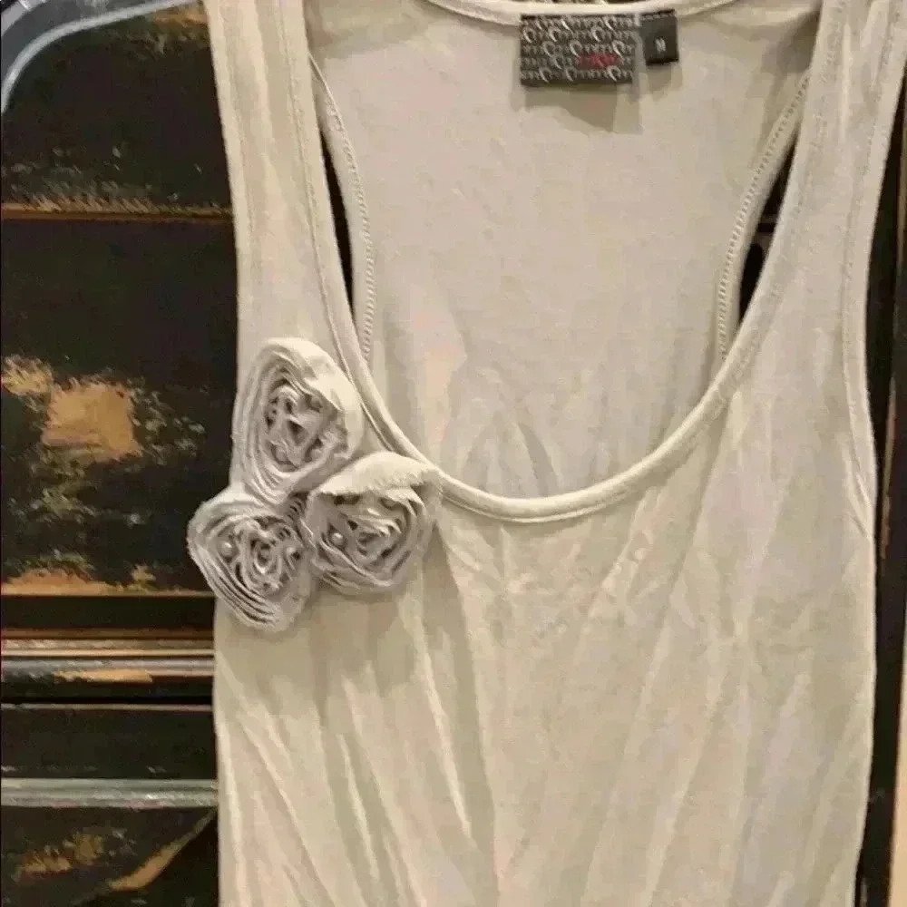Tank top - Picture 2 of 5
